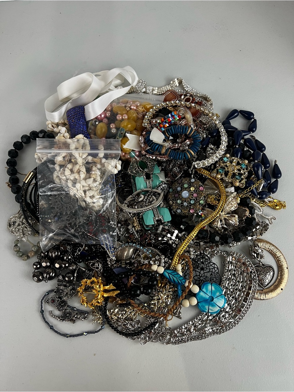 4lb+ Lot of Crafting Jewelry/Beads
